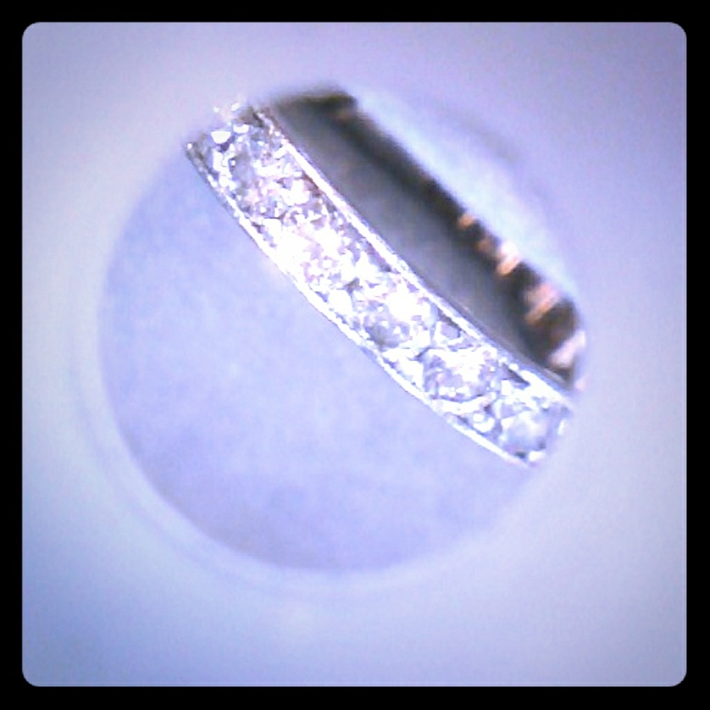 14k White Gold diamond ring size 7 new